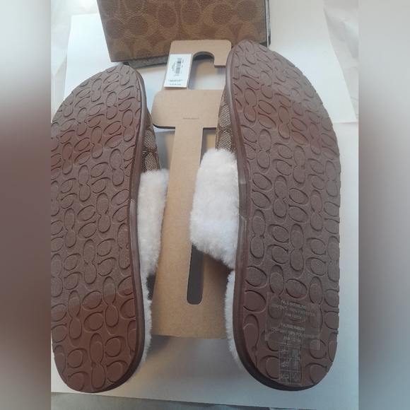 New Coach Zena Slippers In Singature Size 6 NWT - Picture 3 of 7